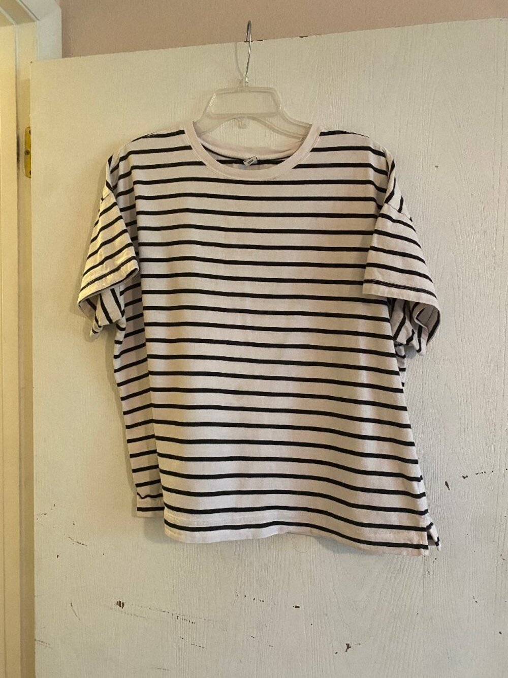 Old Navy XL Black White Striped Tee Shirt 100% Cotton Crew Neck Short Sleeves
